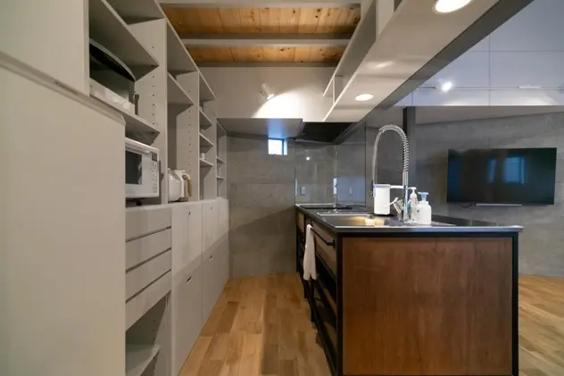 image_4_comp
