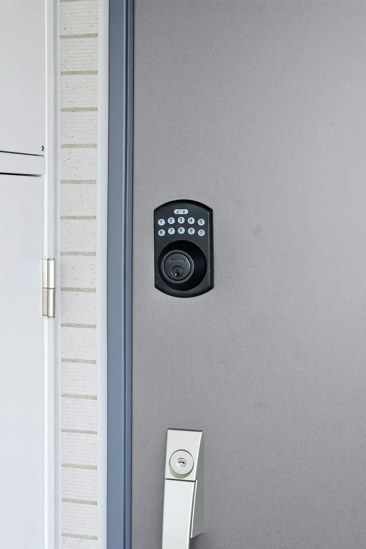Dash Living Asakusa East_RemoteLOCK_comp